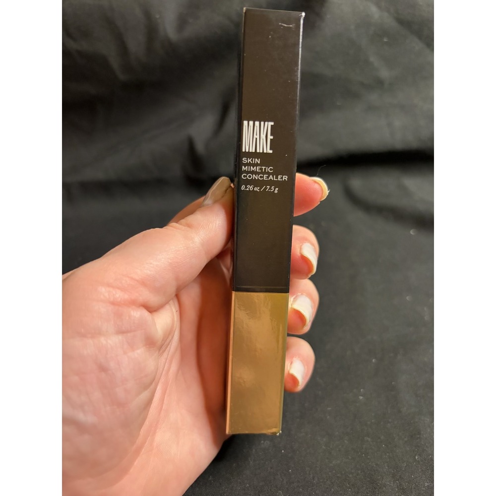 Make SKIN MIMETIC
CONCEALER
